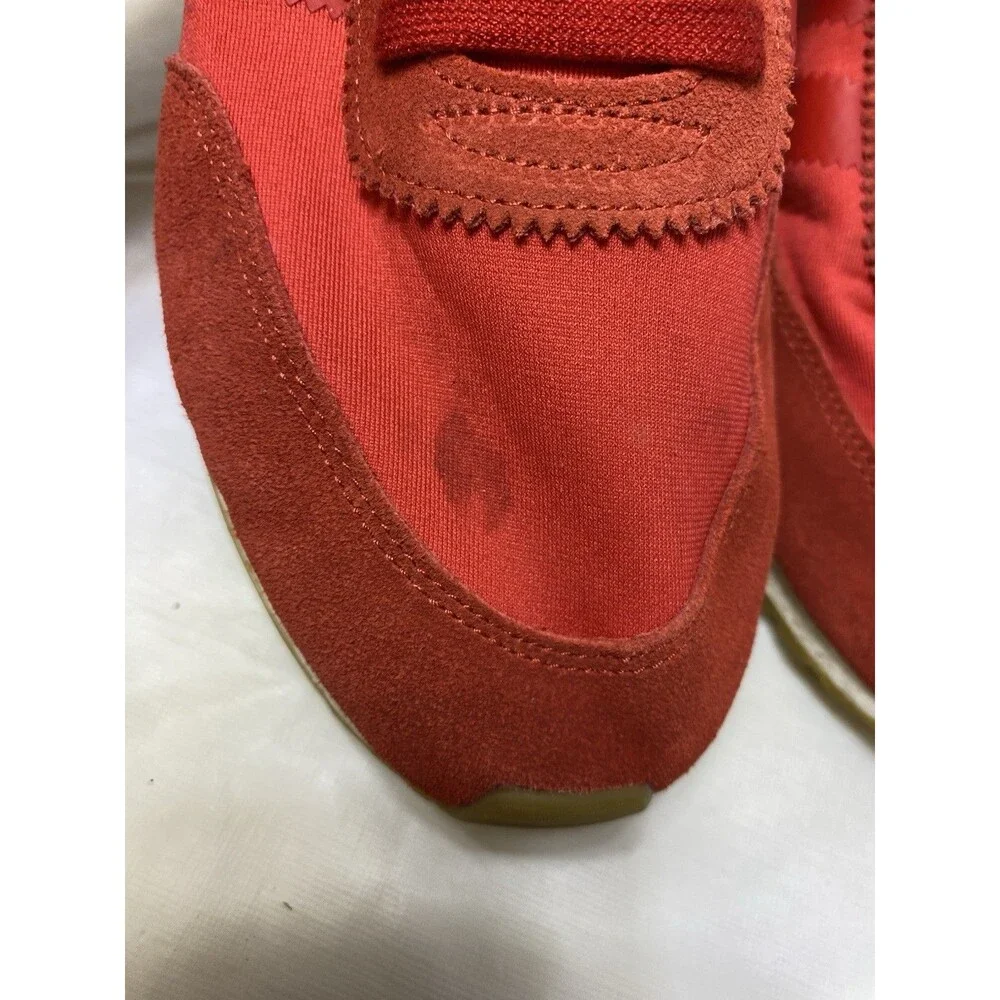 ADIDAS Men’s Size 10.5 Pre owned I-5923 RED D97346 Sneaker